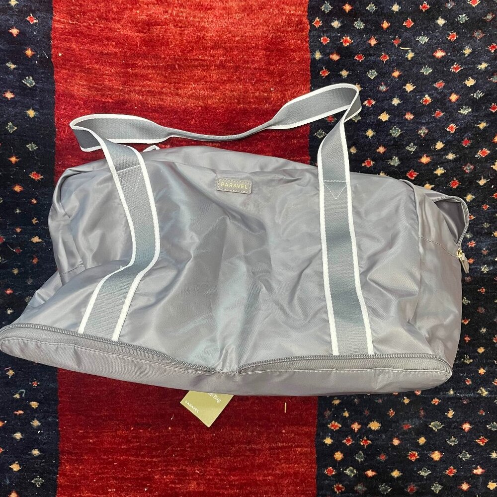 Paravel Fold-Up Bag NWT
